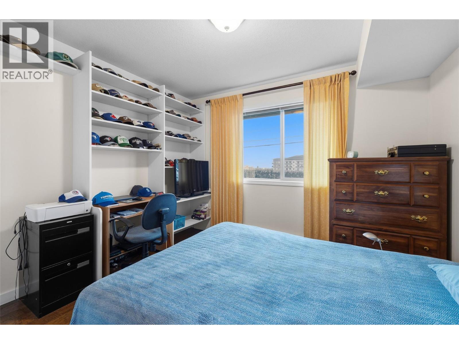 250 Dougall Road N Unit# 208