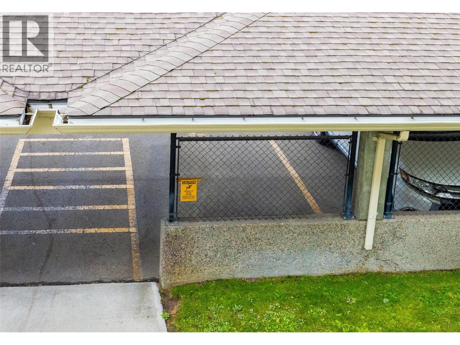 250 Dougall Road N Unit# 208