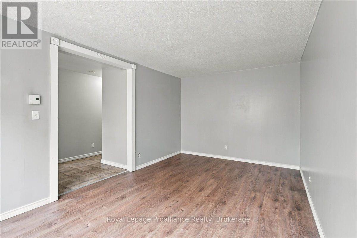 3 - 11 Tracey Park Drive, Belleville (Belleville Ward), Ontario  K8P 4R4 - Photo 12 - X13857198