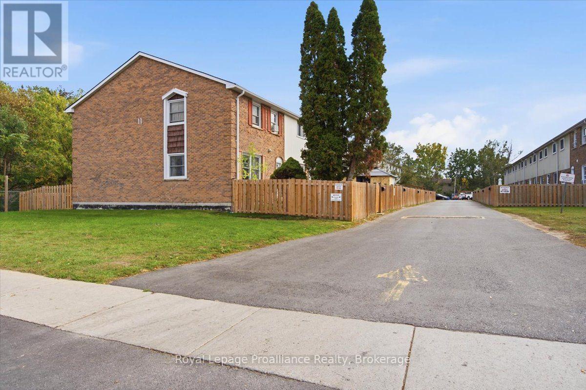 3 - 11 Tracey Park Drive, Belleville (Belleville Ward), Ontario  K8P 4R4 - Photo 36 - X13857198