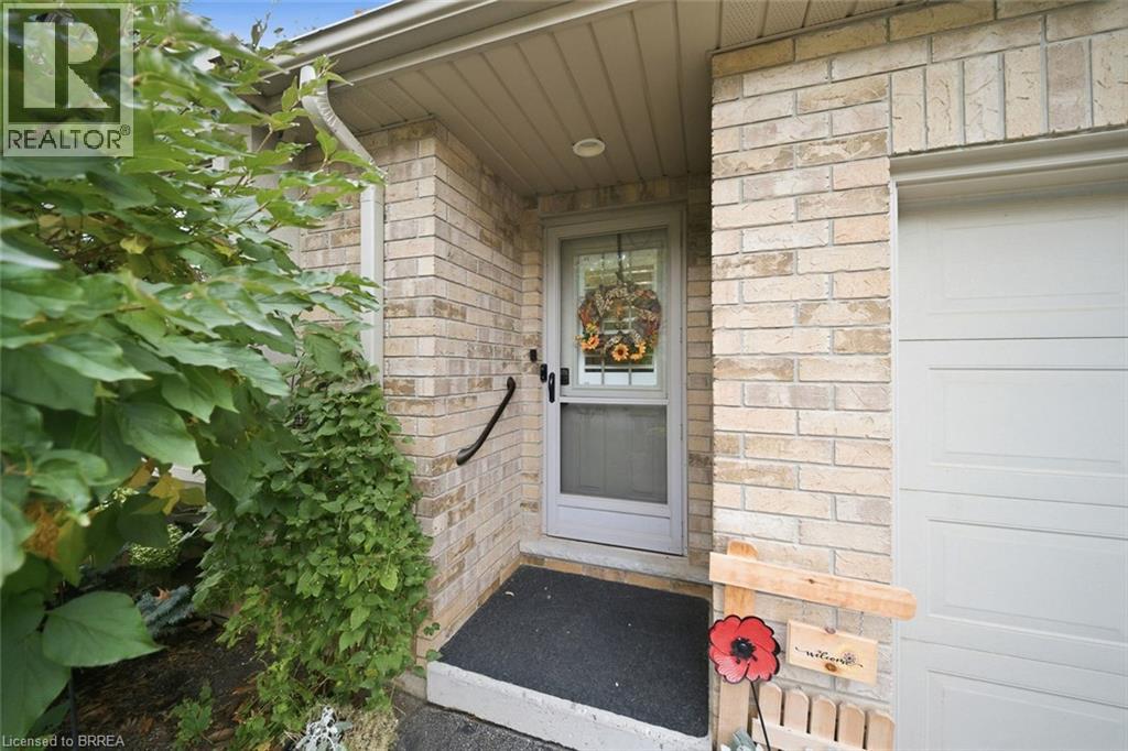 633 Park Road N Unit# 8, Brantford, Ontario  N3R 8B6 - Photo 3 - 40867496