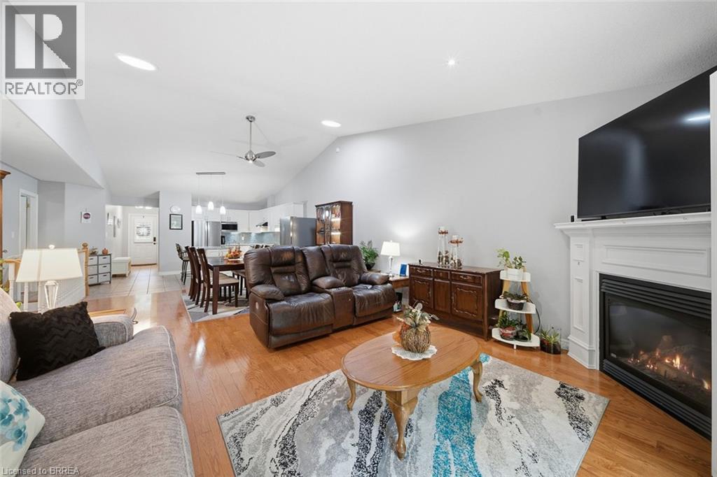 633 Park Road N Unit# 8, Brantford, Ontario  N3R 8B6 - Photo 13 - 40867496