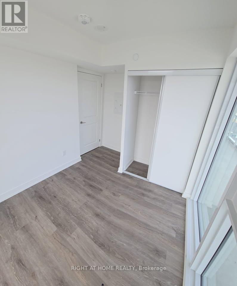 1602 - 1010 Sandy Beach Road, Pickering (Bay Ridges), Ontario  L1W 3V9 - Photo 5 - E13857304