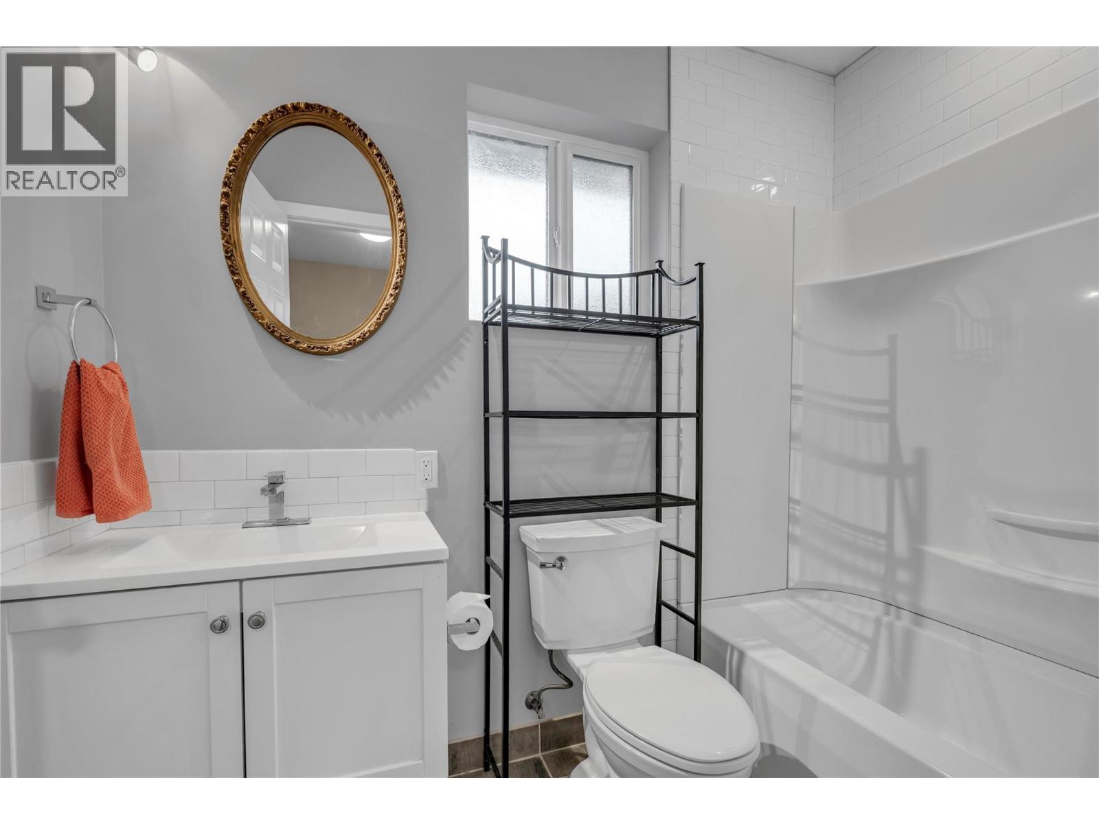 507 Duncan Avenue W, Penticton, British Columbia  V2A 2V8 - Photo 19 - 10402094