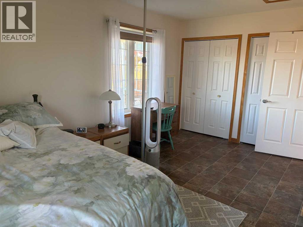 32048 TWP RD 812