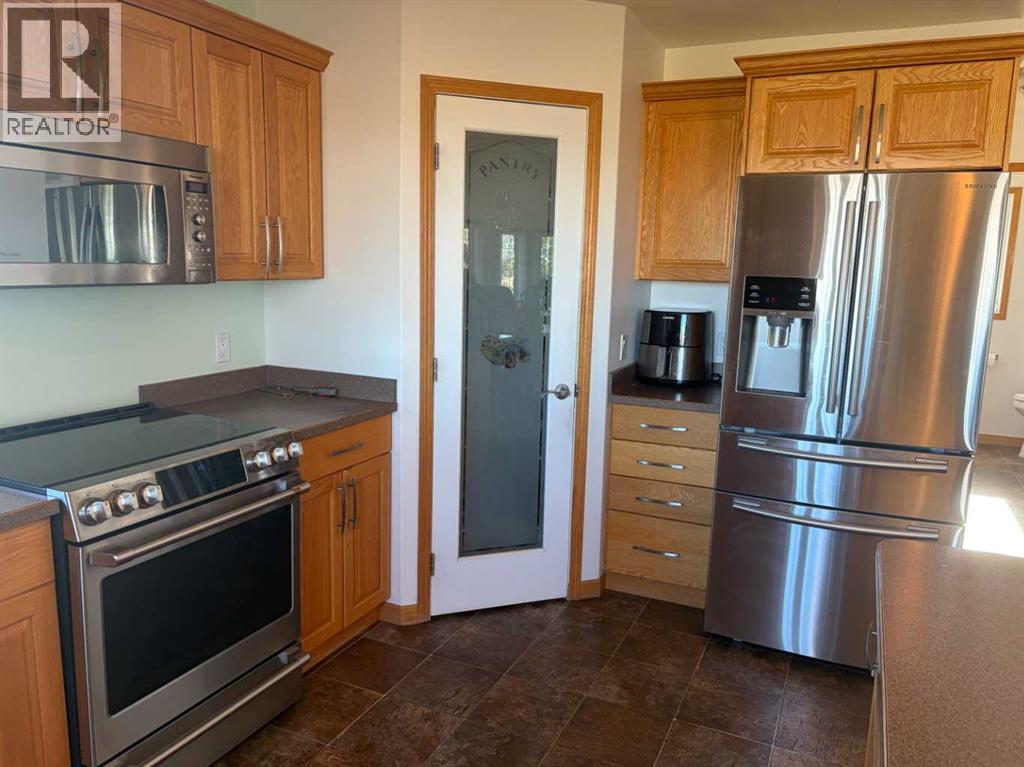 32048 TWP RD 812