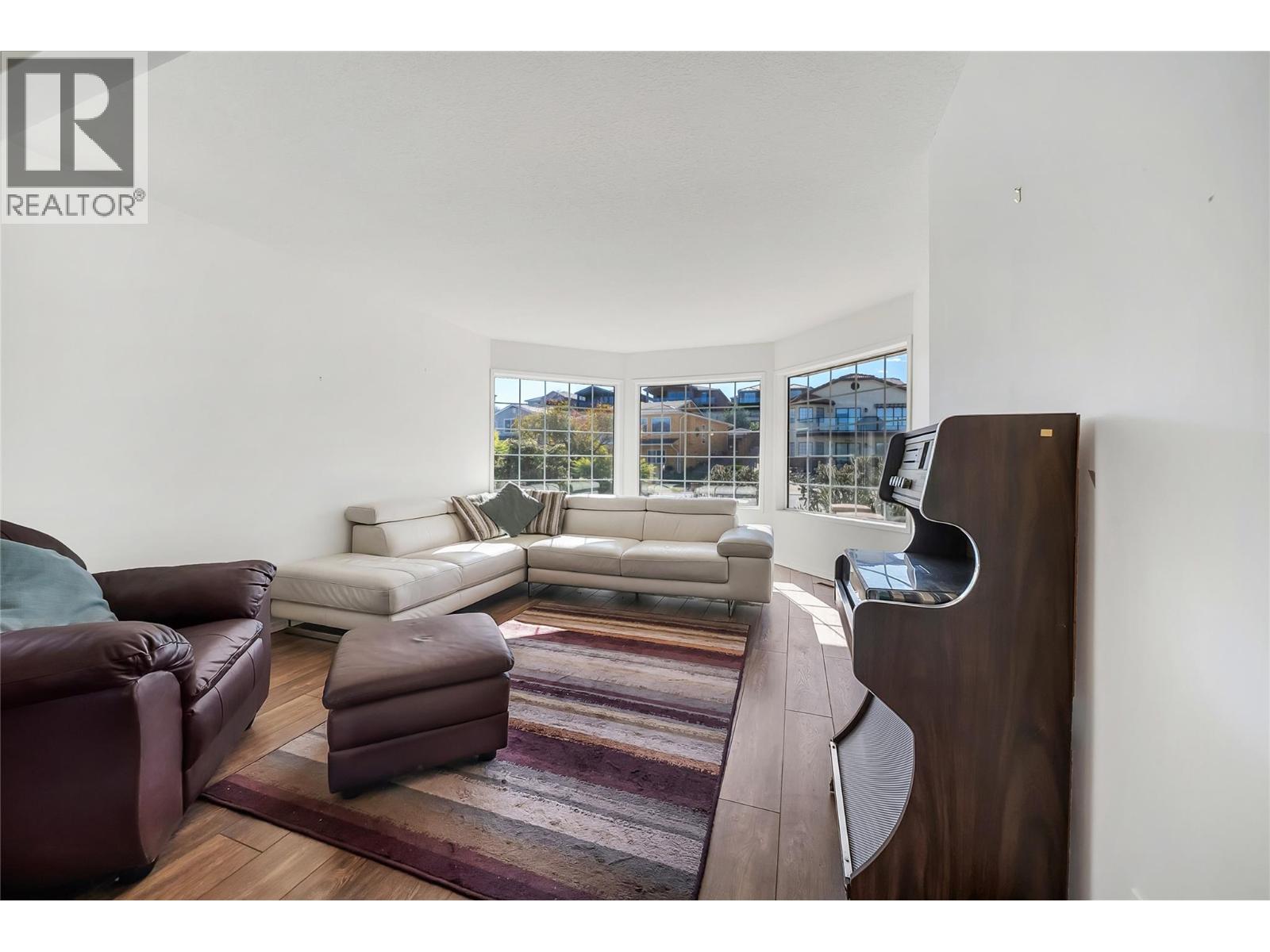 11907 Quail Ridge Place