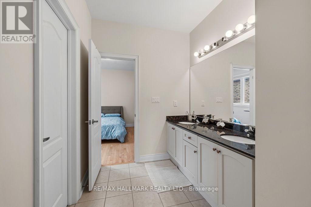 55 Marbrook Street, Richmond Hill, Ontario  L4C 0Y8 - Photo 30 - N13857228
