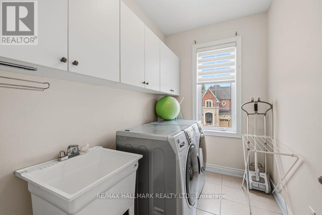 55 Marbrook Street, Richmond Hill, Ontario  L4C 0Y8 - Photo 33 - N13857228