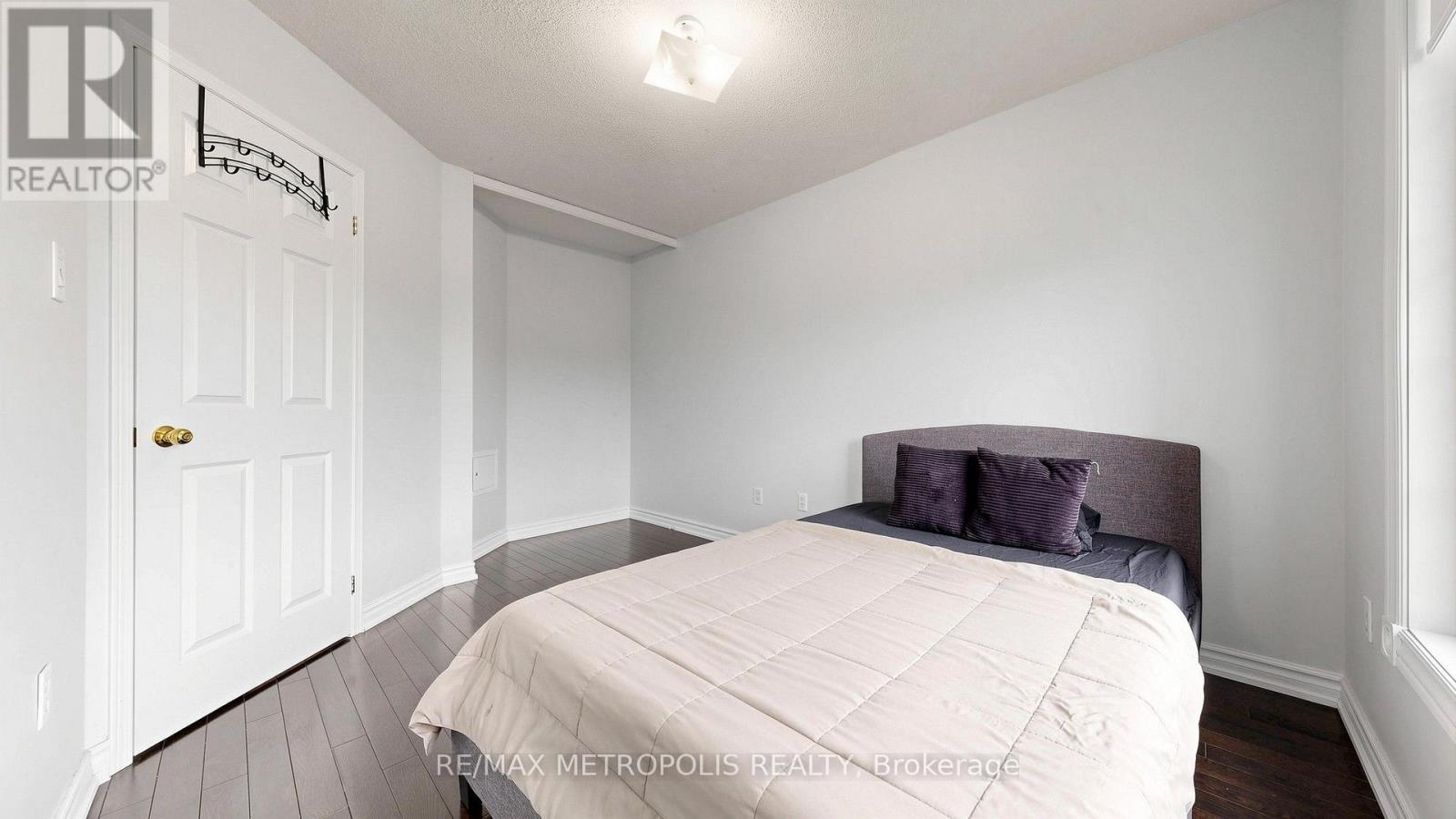 123 - 2 Hedge End Road, Toronto, Ontario  M1B 5Z8 - Photo 22 - E13855056