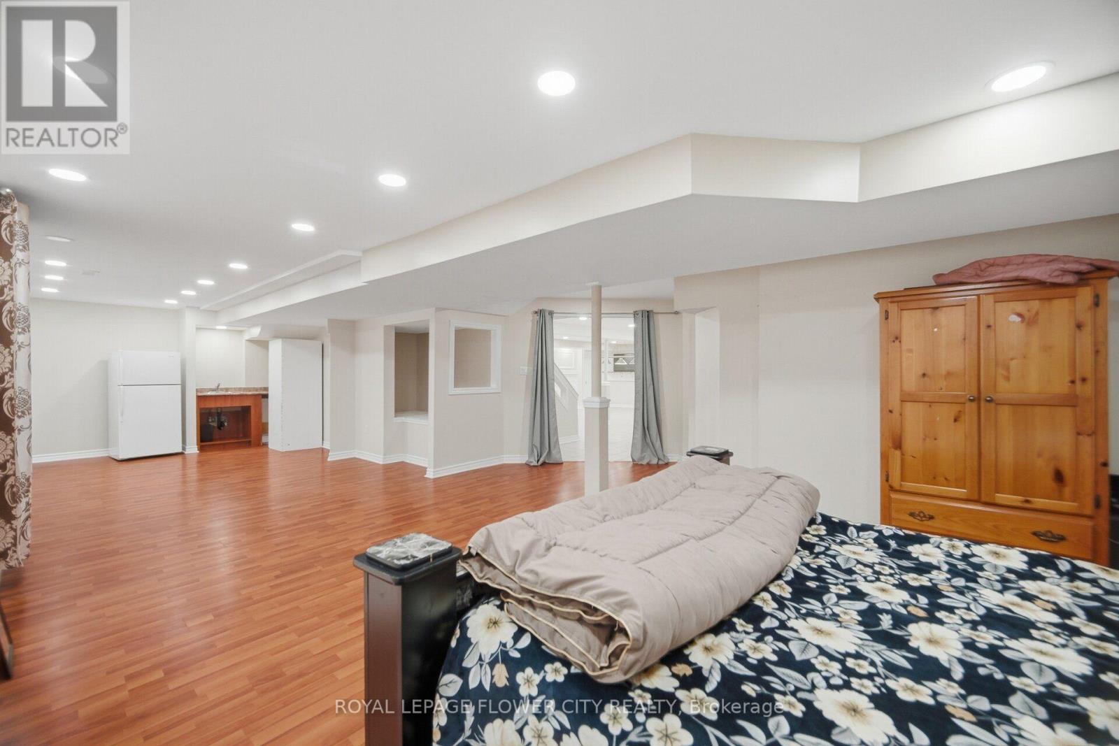 4 Castle Mountain Drive, Brampton, Ontario  L6R 2Y1 - Photo 38 - W13842246