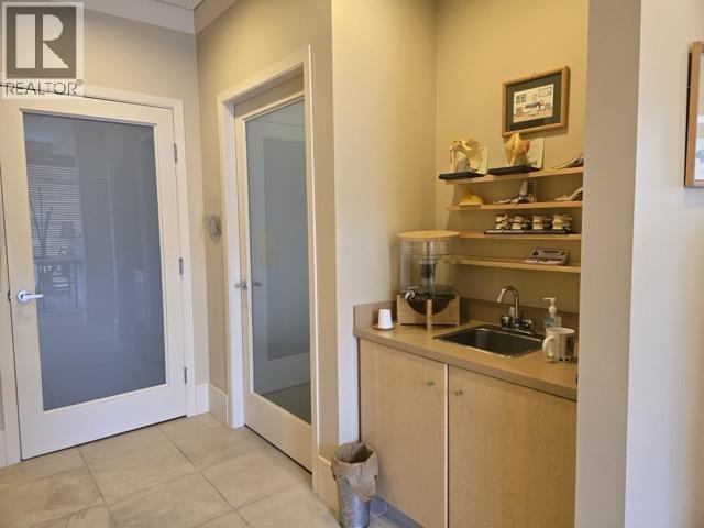 2010 8766 MCKIM WAY