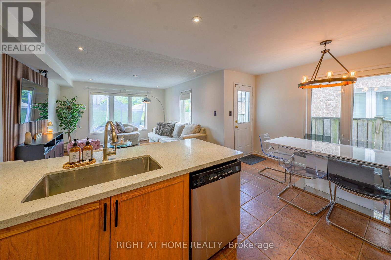 3881 Partition Road, Mississauga, Ontario  L5N 8N2 - Photo 20 - W13857264