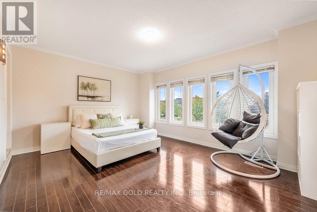 1361 Daniel Creek Road, Mississauga, Ontario  L5V 1V3 - Photo 27 - W13857266
