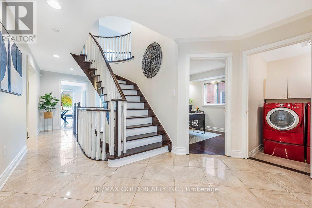 1361 Daniel Creek Road, Mississauga, Ontario  L5V 1V3 - Photo 50 - W13857266