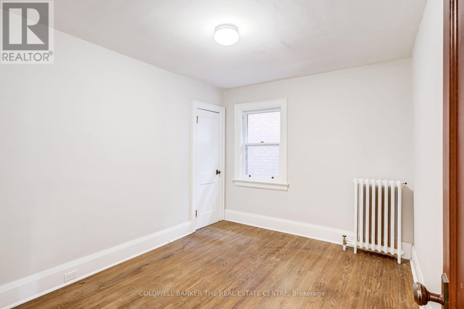 134 Harvie Avenue, Toronto, Ontario  M6E 4K3 - Photo 21 - W13857312