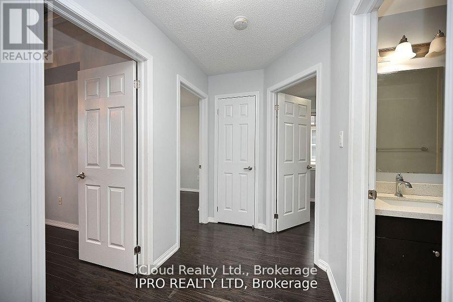 227 Slingsby Landing, Milton, Ontario  L9T 7B6 - Photo 24 - W13857328
