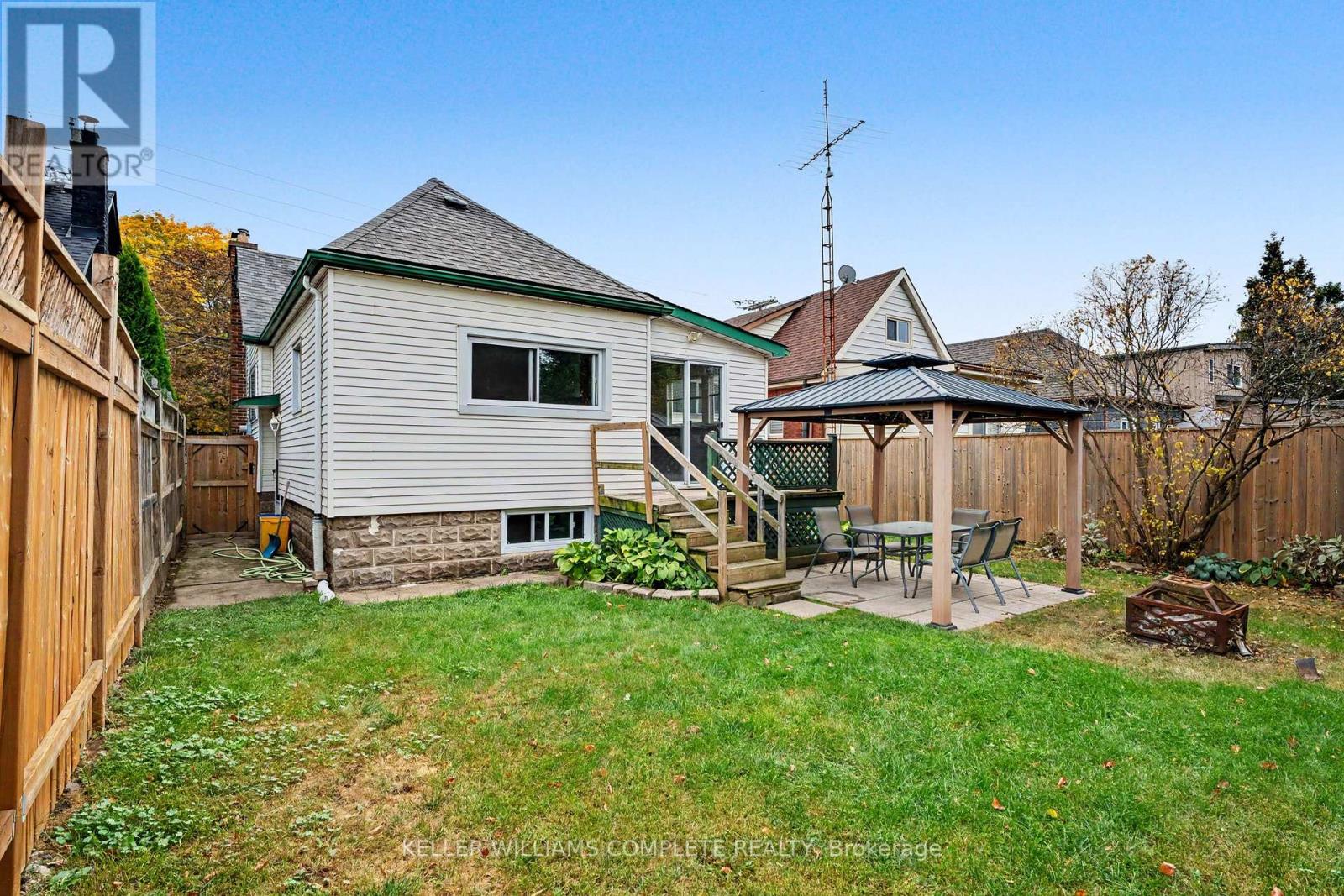 20 East 18th Street, Hamilton, Ontario  L9A 4N7 - Photo 34 - X13857270