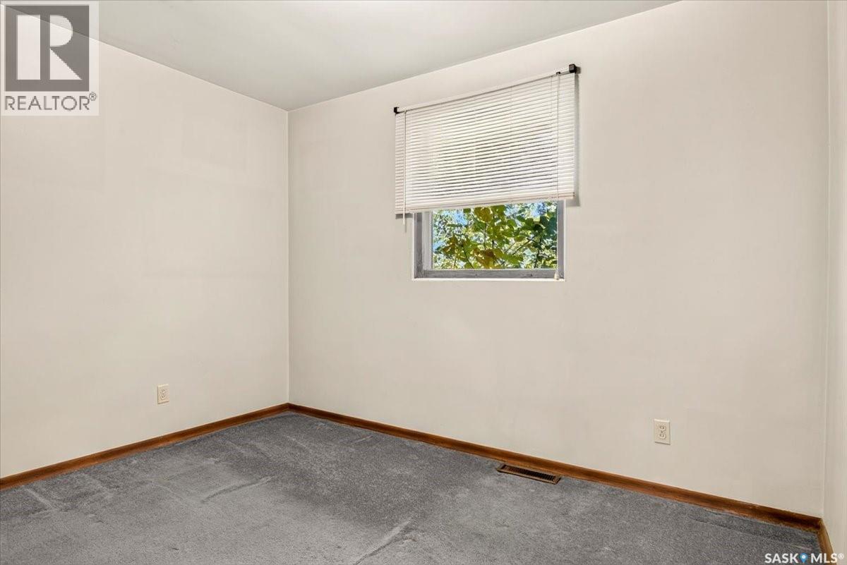617 Aberdeen Crescent, Regina, Saskatchewan  S4T 6A9 - Photo 15 - SK050227