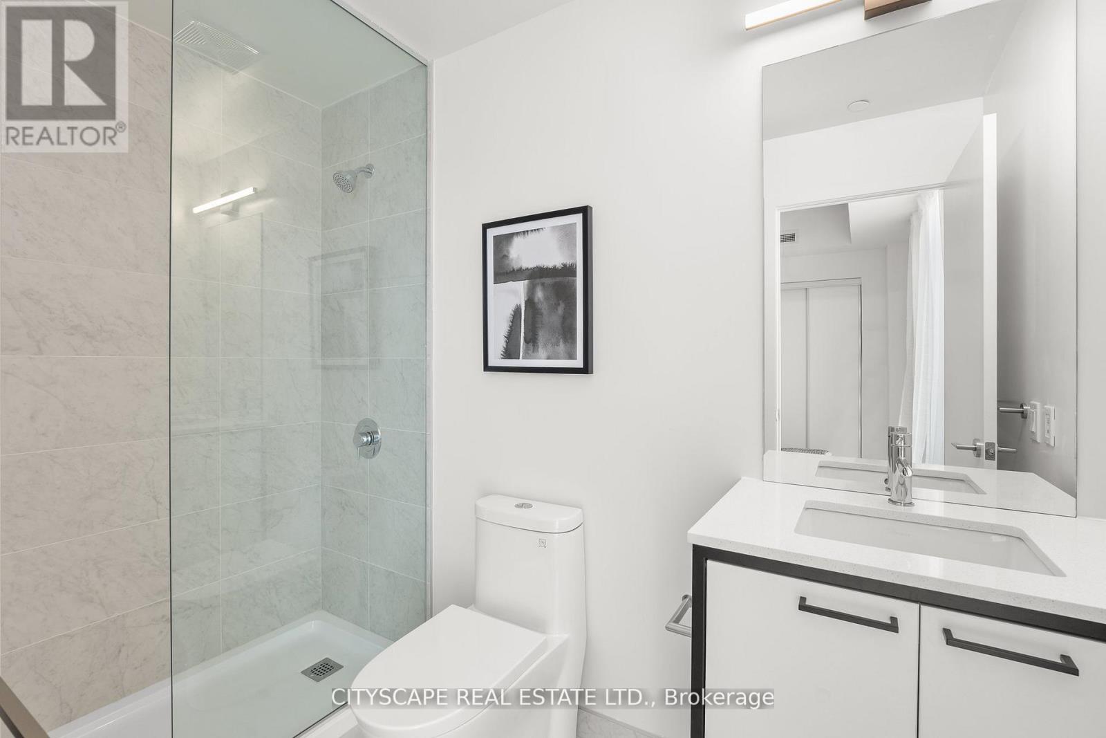1010 - 1808 St. Clair Avenue W, Toronto, Ontario  M6N 0C1 - Photo 8 - W13841656