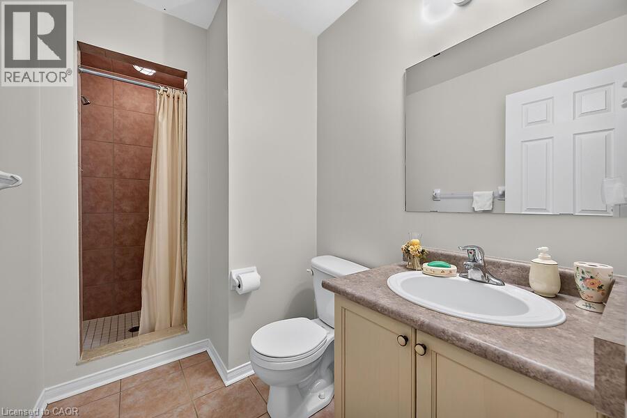 166 Toby Crescent, Hamilton, Ontario  L8T 2P2 - Photo 5 - 40868582