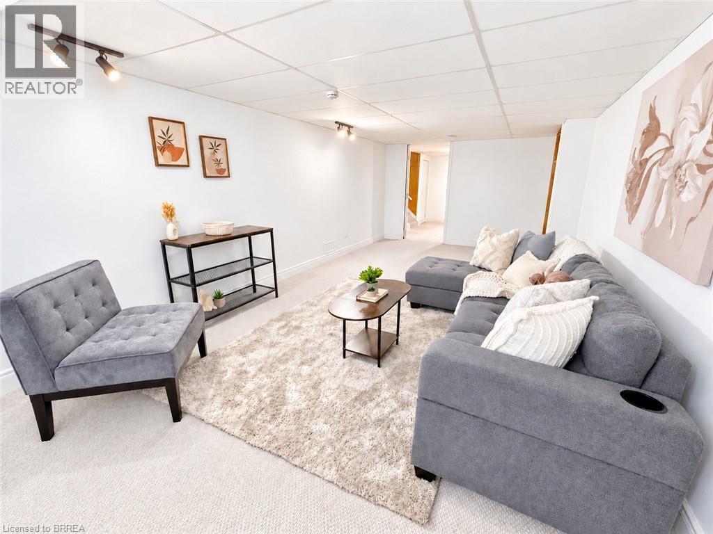 16 Burwell Street, Brantford, Ontario  N3T 4T6 - Photo 24 - 40868280
