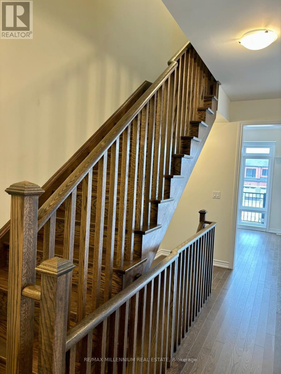 39 Griffith Street, Aurora, Ontario  L4G 7B6 - Photo 16 - N13857408