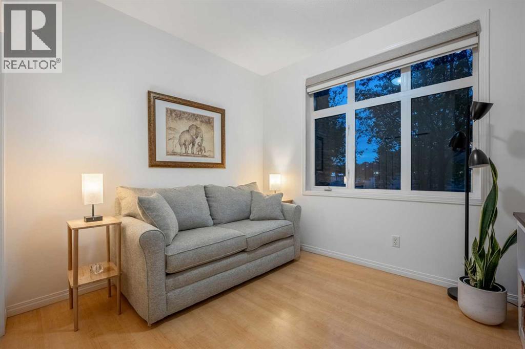 1104, 1104 Lake Fraser Court SE