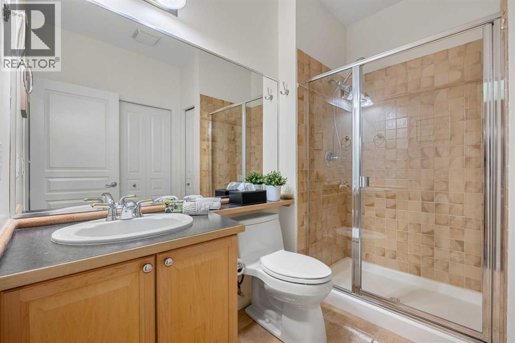 1104, 1104 Lake Fraser Court SE