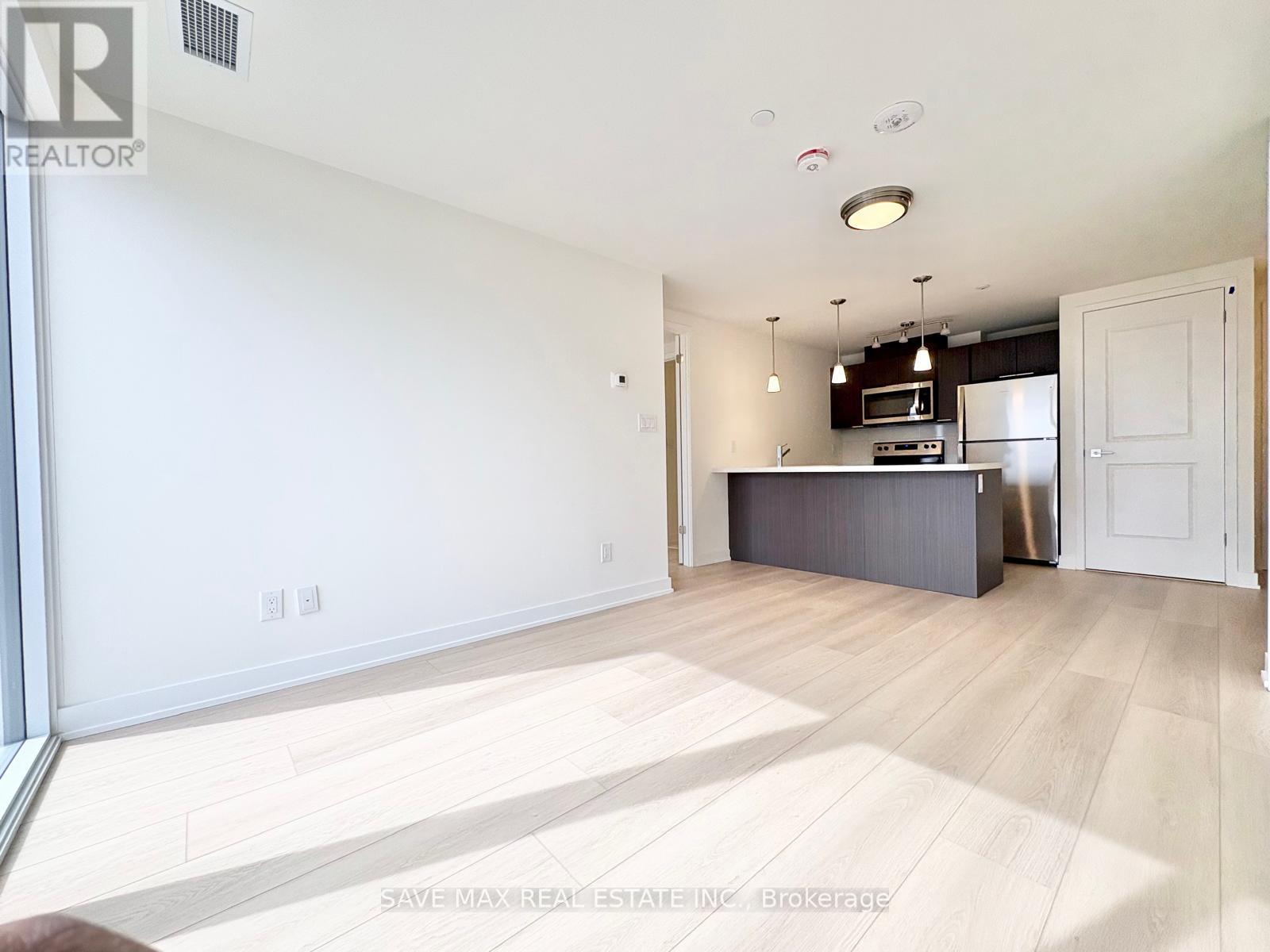 2825 Jane Street, Toronto, Ontario  M3N 2J5 - Photo 11 - W13857404