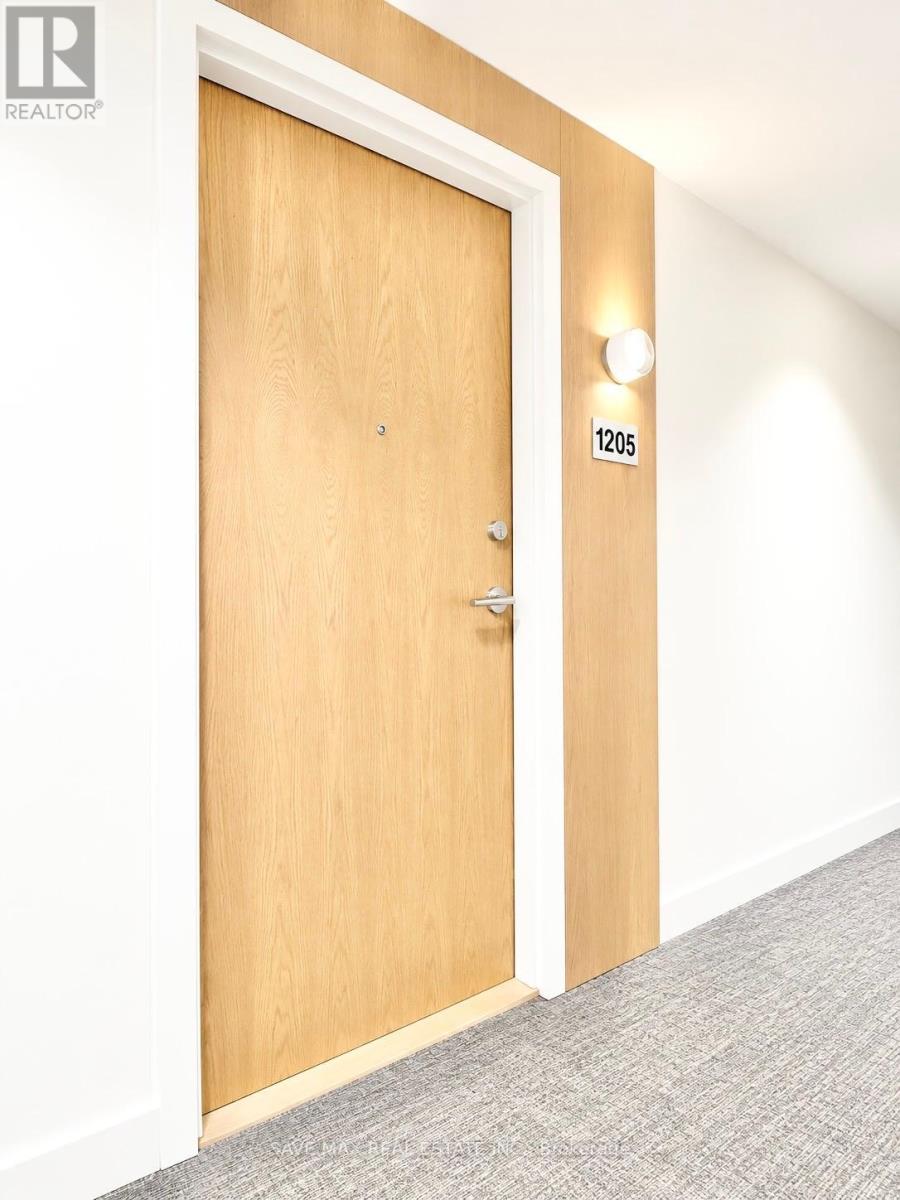 2825 Jane Street, Toronto, Ontario  M3N 2J5 - Photo 2 - W13857404