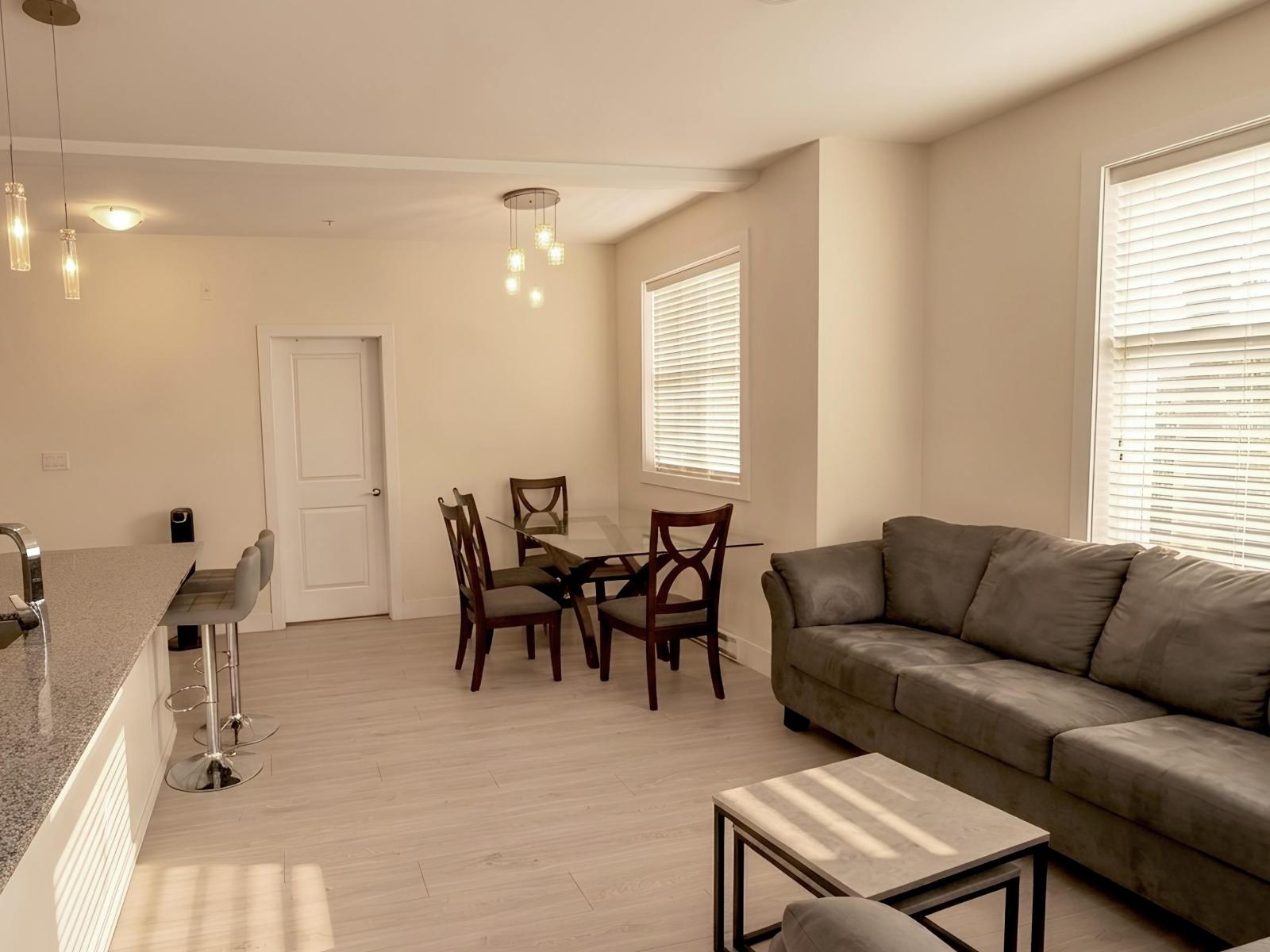 122 15956 86a Avenue, Surrey, British Columbia  V4N 6N8 - Photo 3 - R3171999
