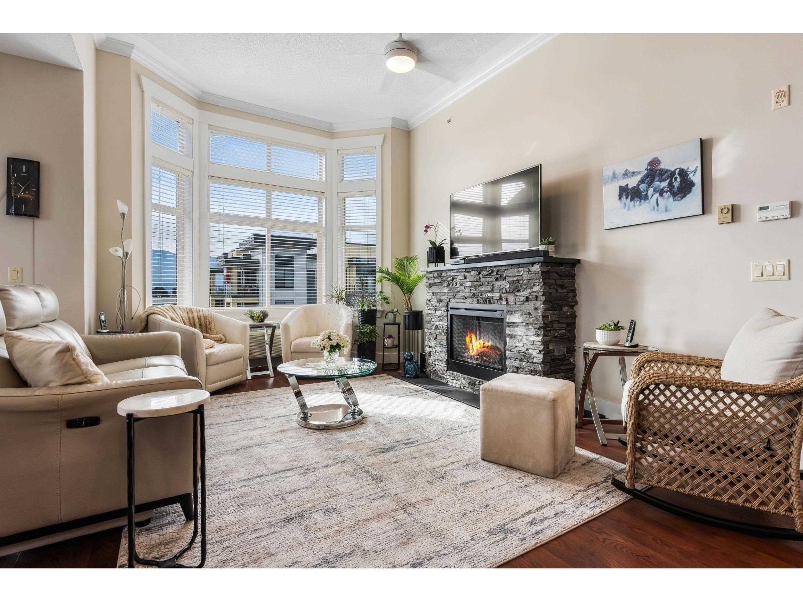 412 45893 CHESTERFIELD AVENUE|Chilliwack Downtown