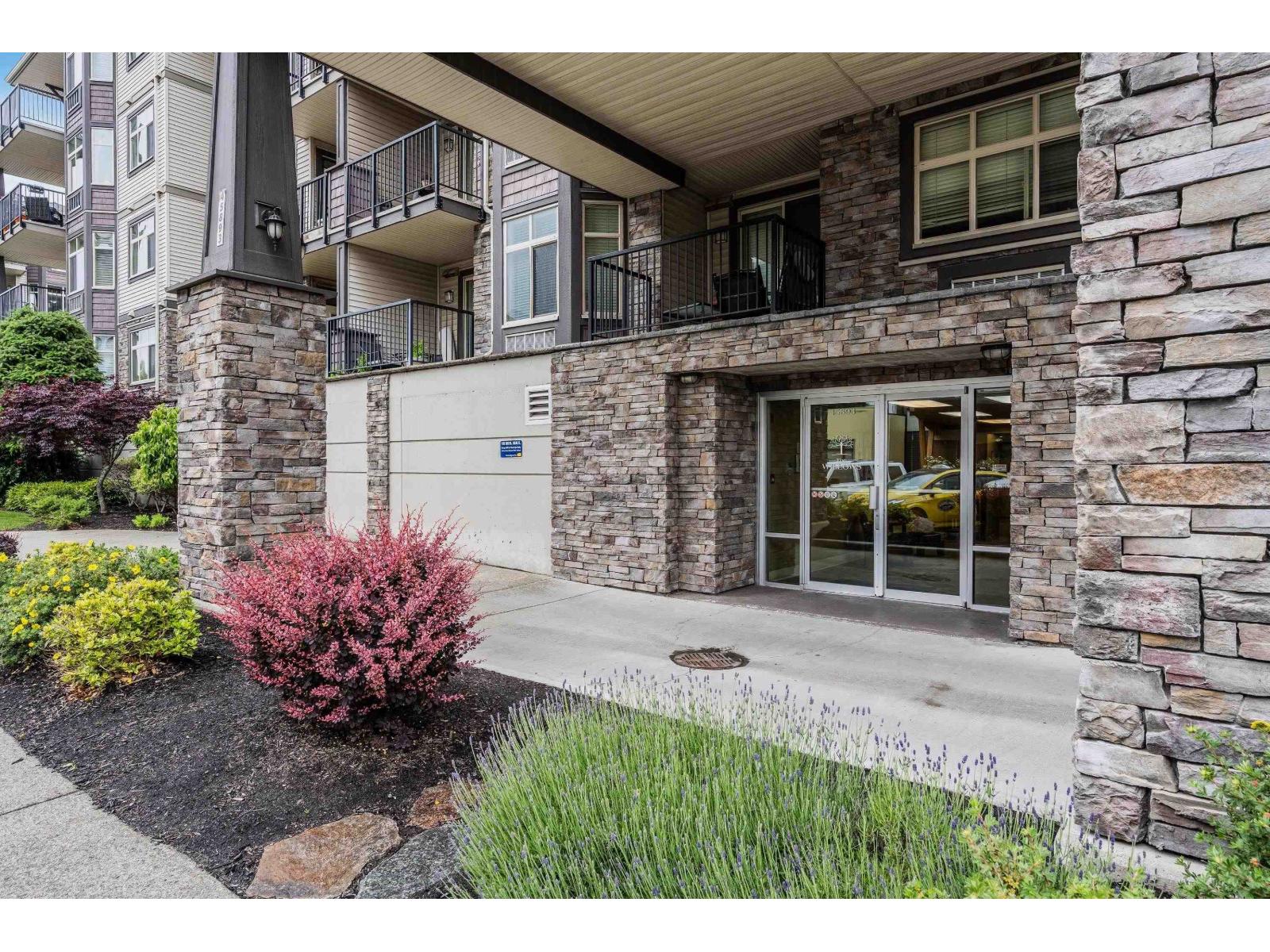 412 45893 CHESTERFIELD AVENUE|Chilliwack Downtown