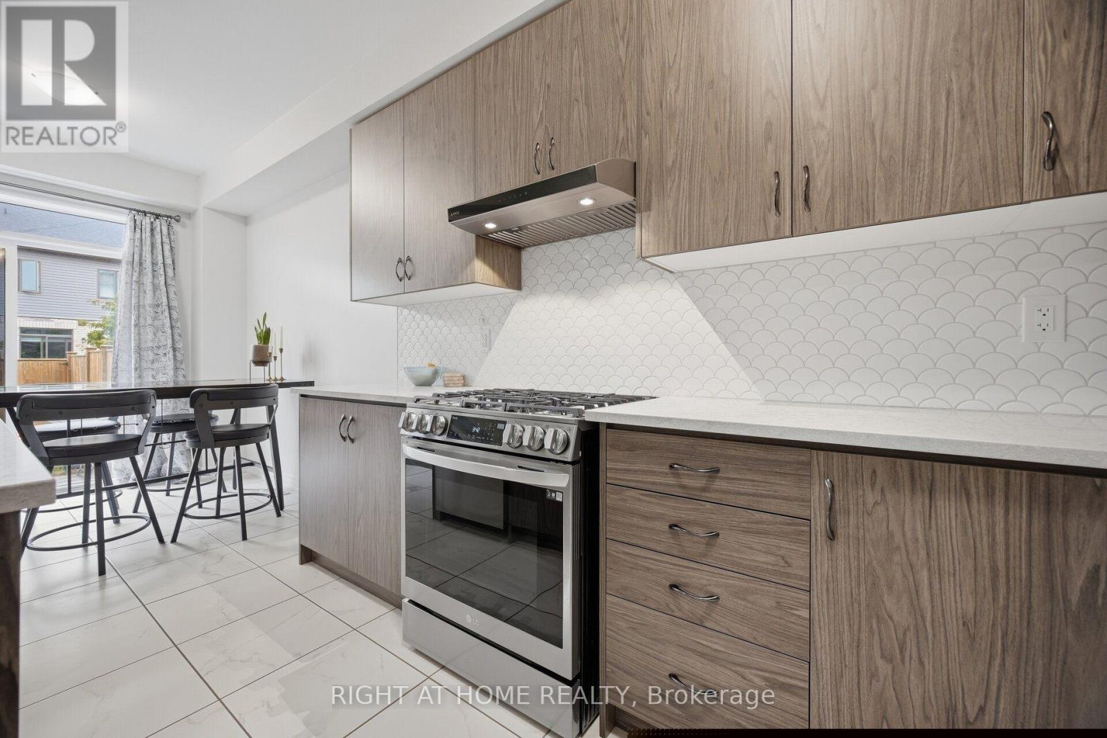 79 - 166 Deerpath Drive, Guelph, Ontario  N1K 0E2 - Photo 14 - X13854154