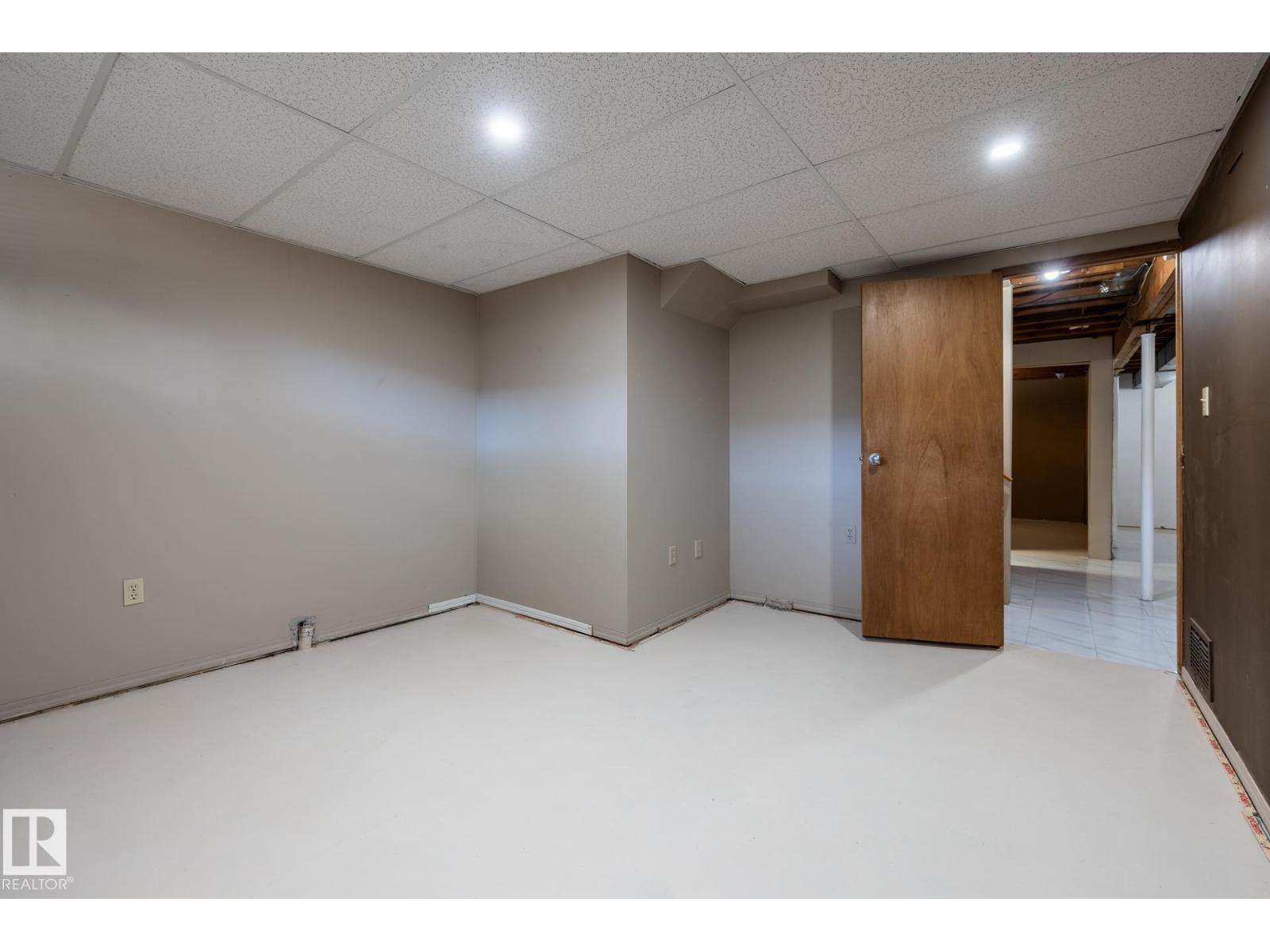 66 Greenwood WY