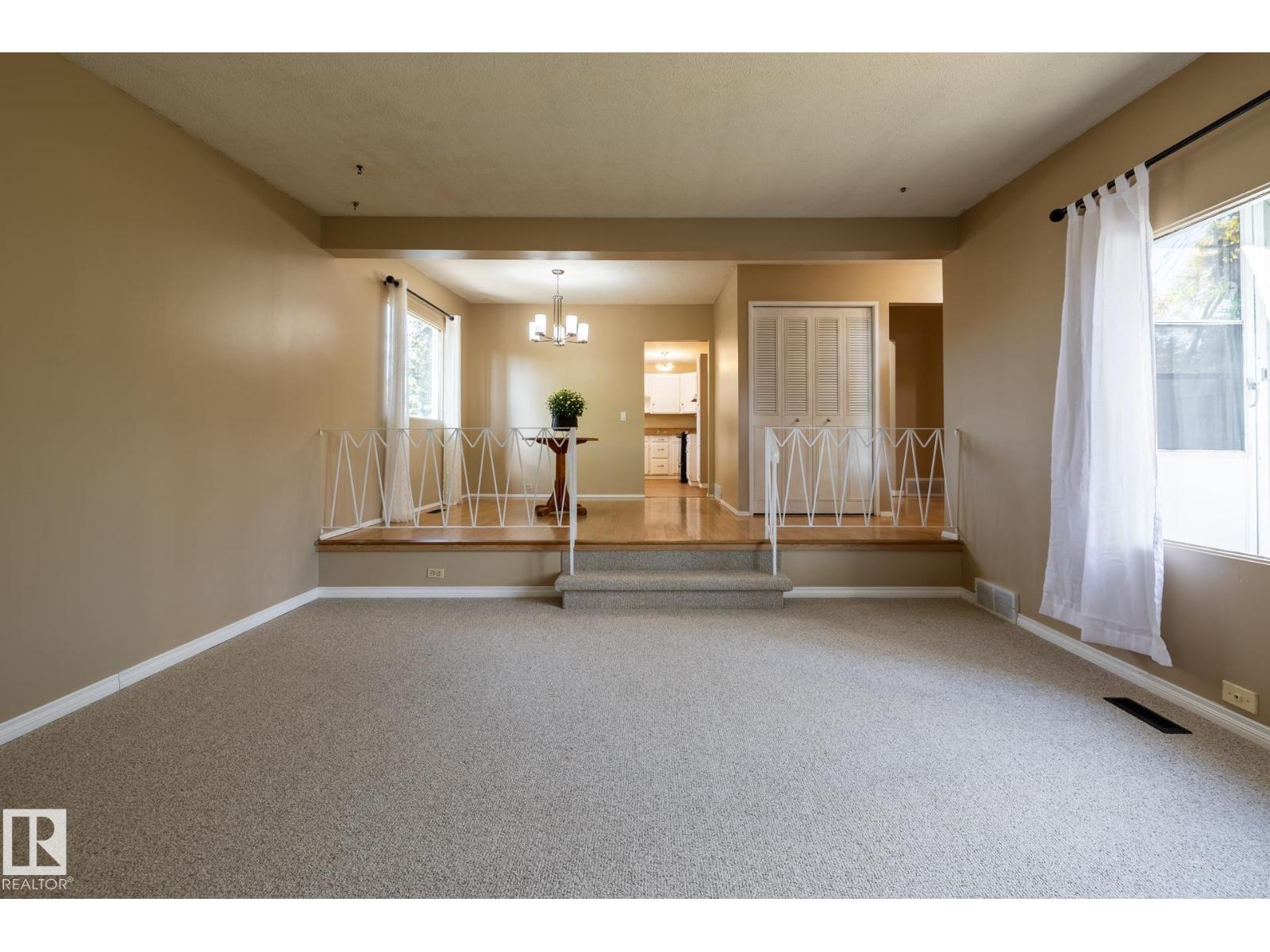 66 Greenwood WY