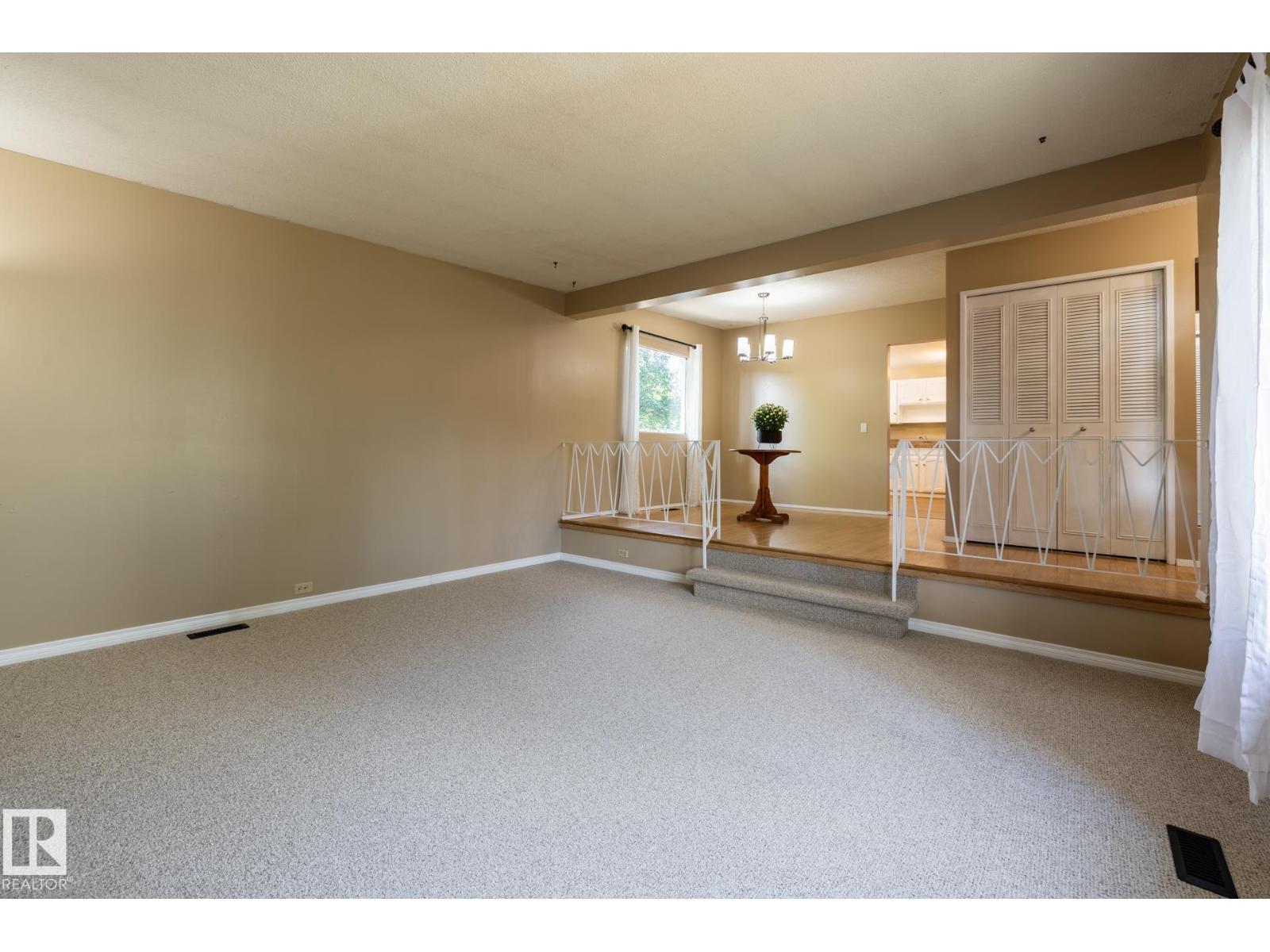 66 Greenwood WY