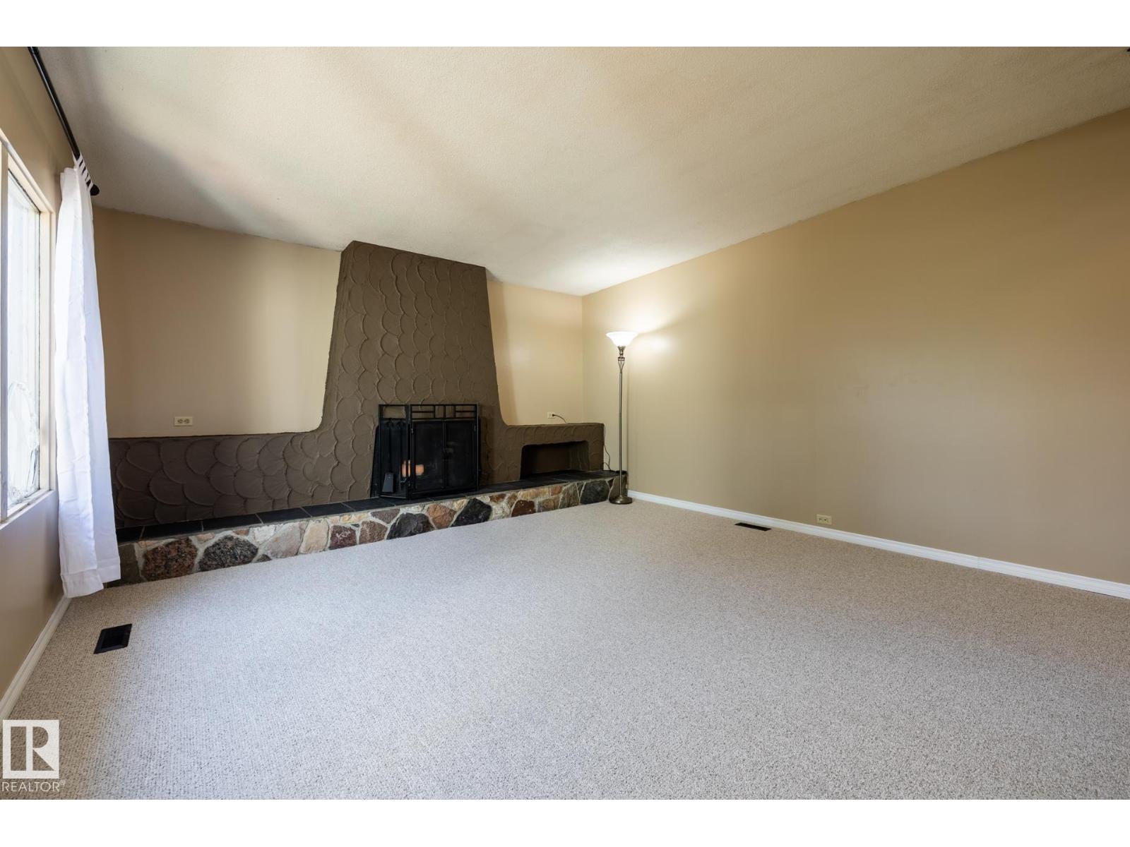 66 Greenwood WY