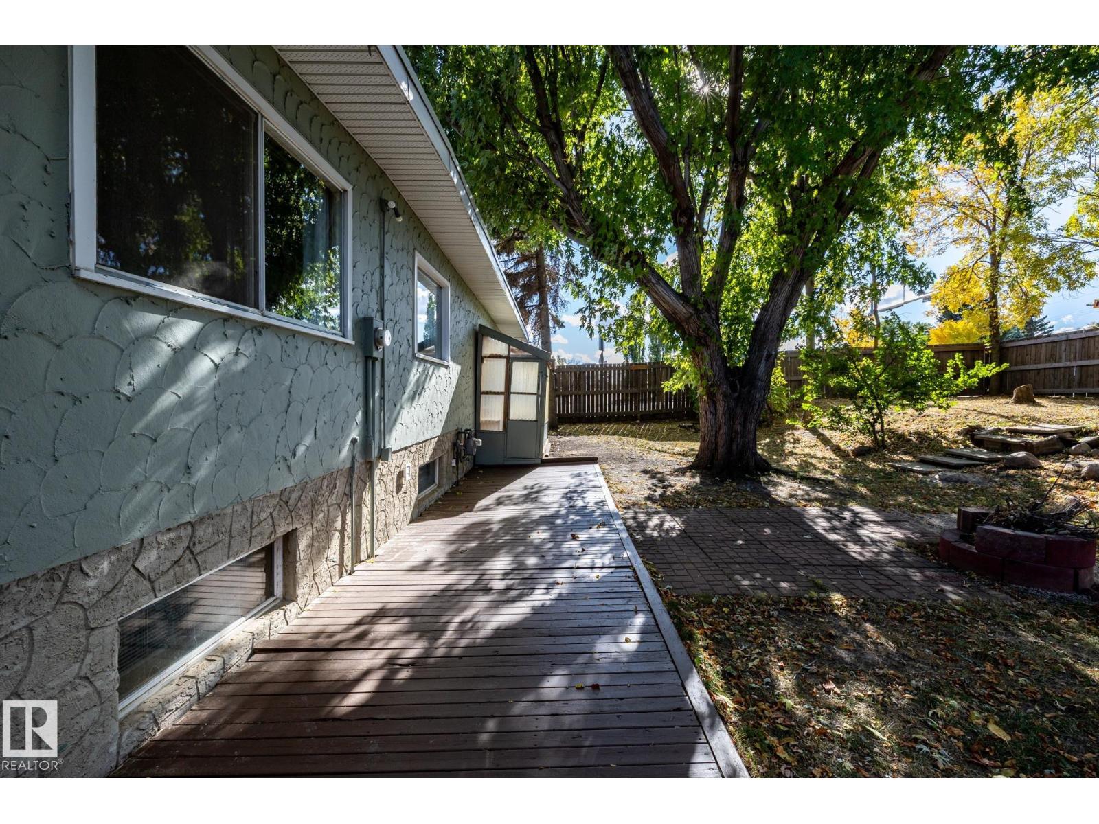 66 Greenwood WY