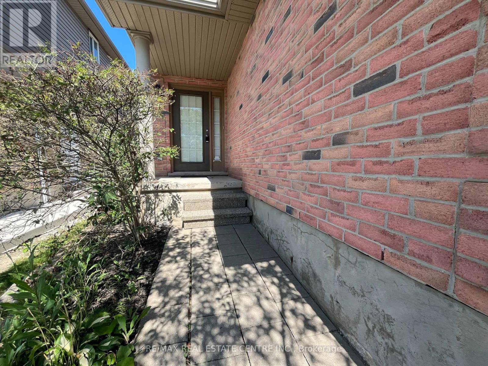 1771 Mickleborough Drive W, London North, Ontario  N6G 5R4 - Photo 5 - X13857318