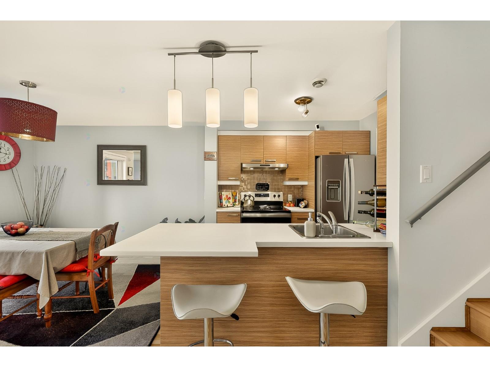 5507 Rue Duchesneau Montréal (Mercier/Hochelaga-Maisonneuve) Quebec Canada H1K0E5 5