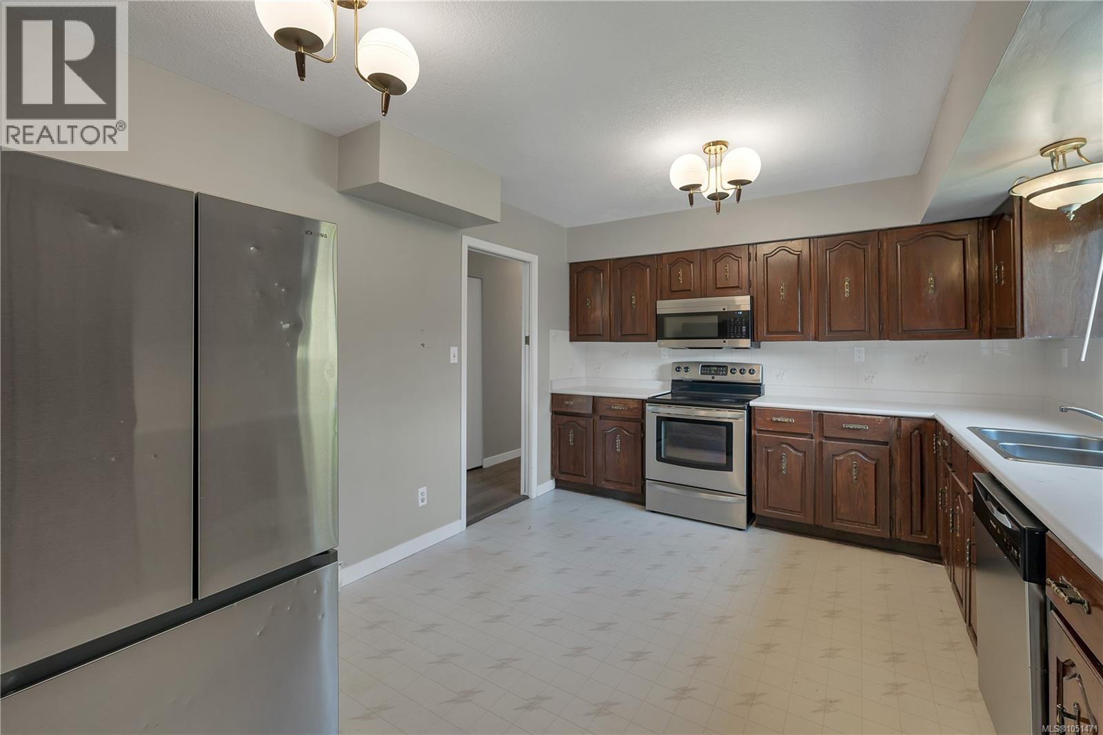 531 Savary Cres, Campbell River, British Columbia  V9W 6V7 - Photo 14 - 1051471