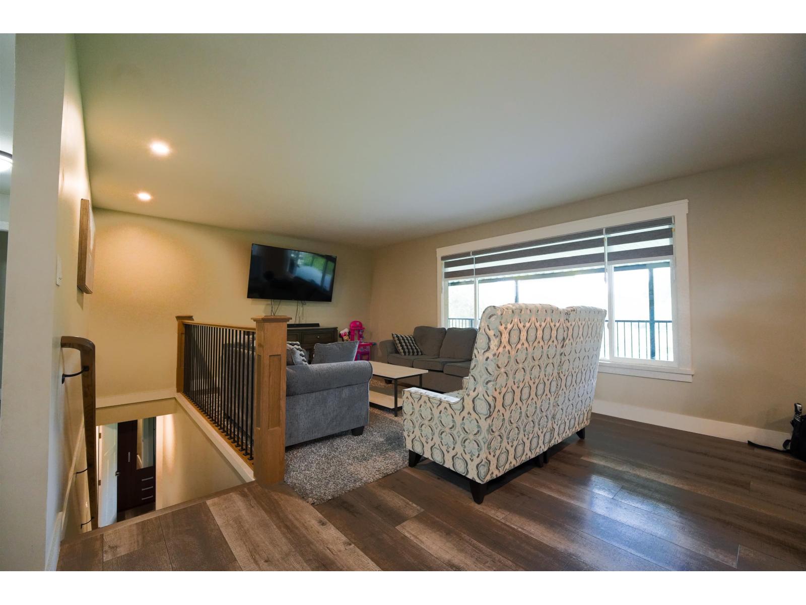8972 Dewdney Trunk Road, Mission, British Columbia  V2V 6Y1 - Photo 6 - R3171751