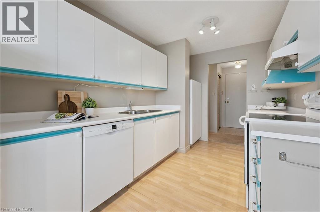30 Blue Springs Drive Unit# 307, Waterloo, Ontario  N2J 4T2 - Photo 16 - 40867962