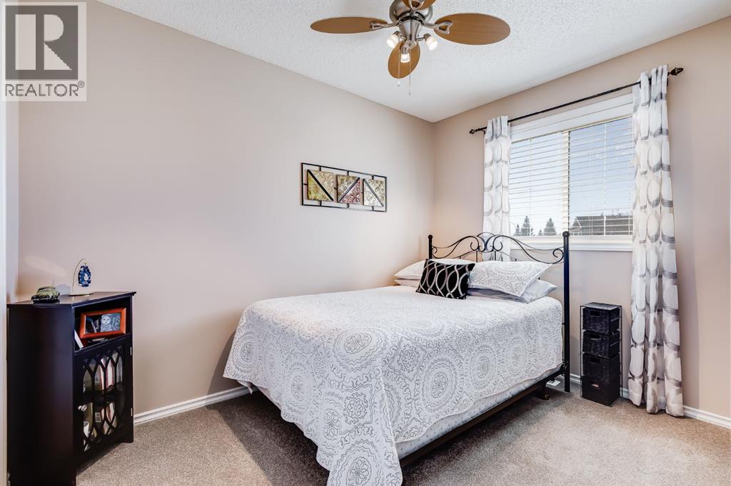 135 Springs Crescent