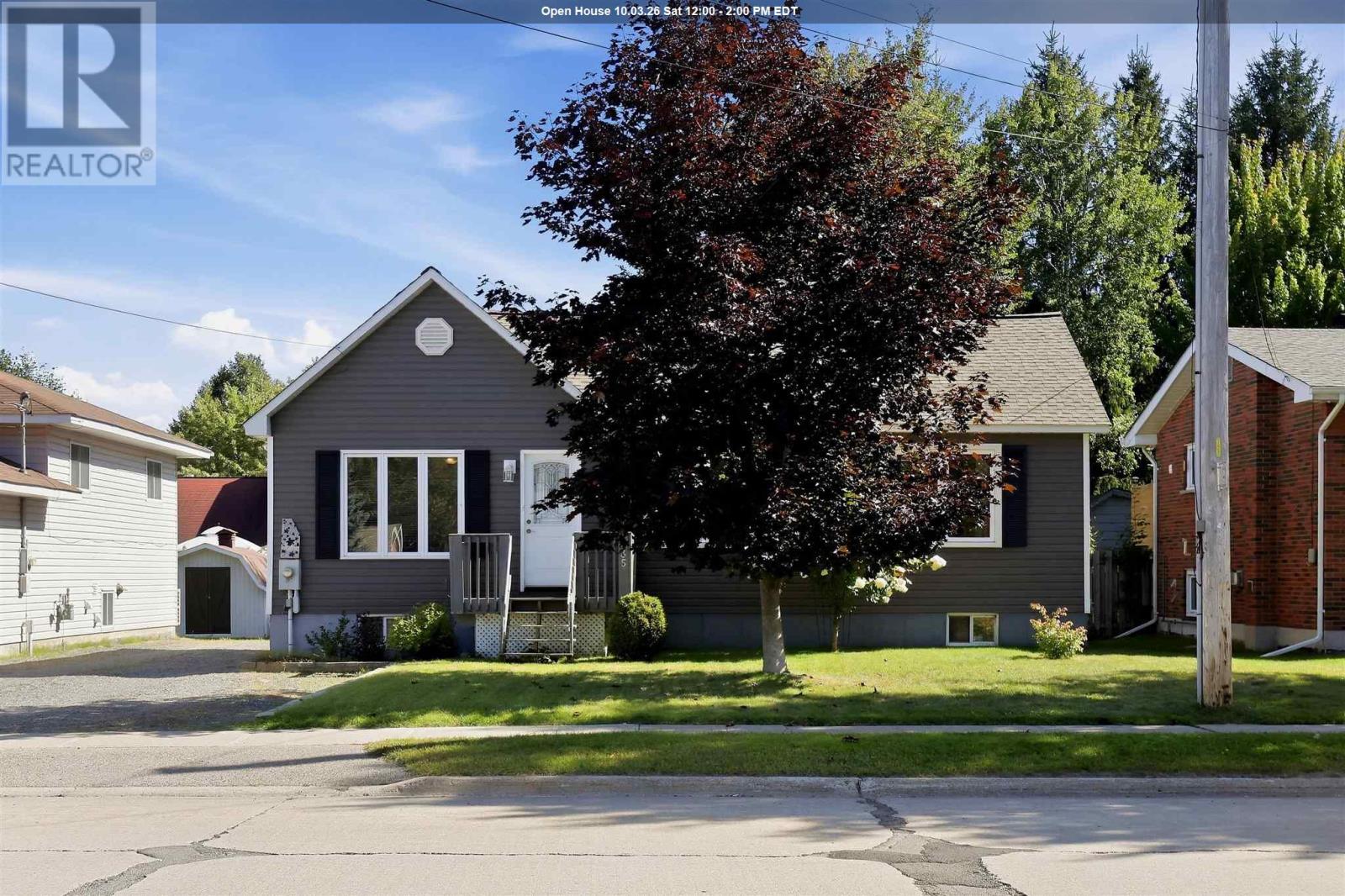 435 Chambers AVE, Sault Ste. Marie, Ontario