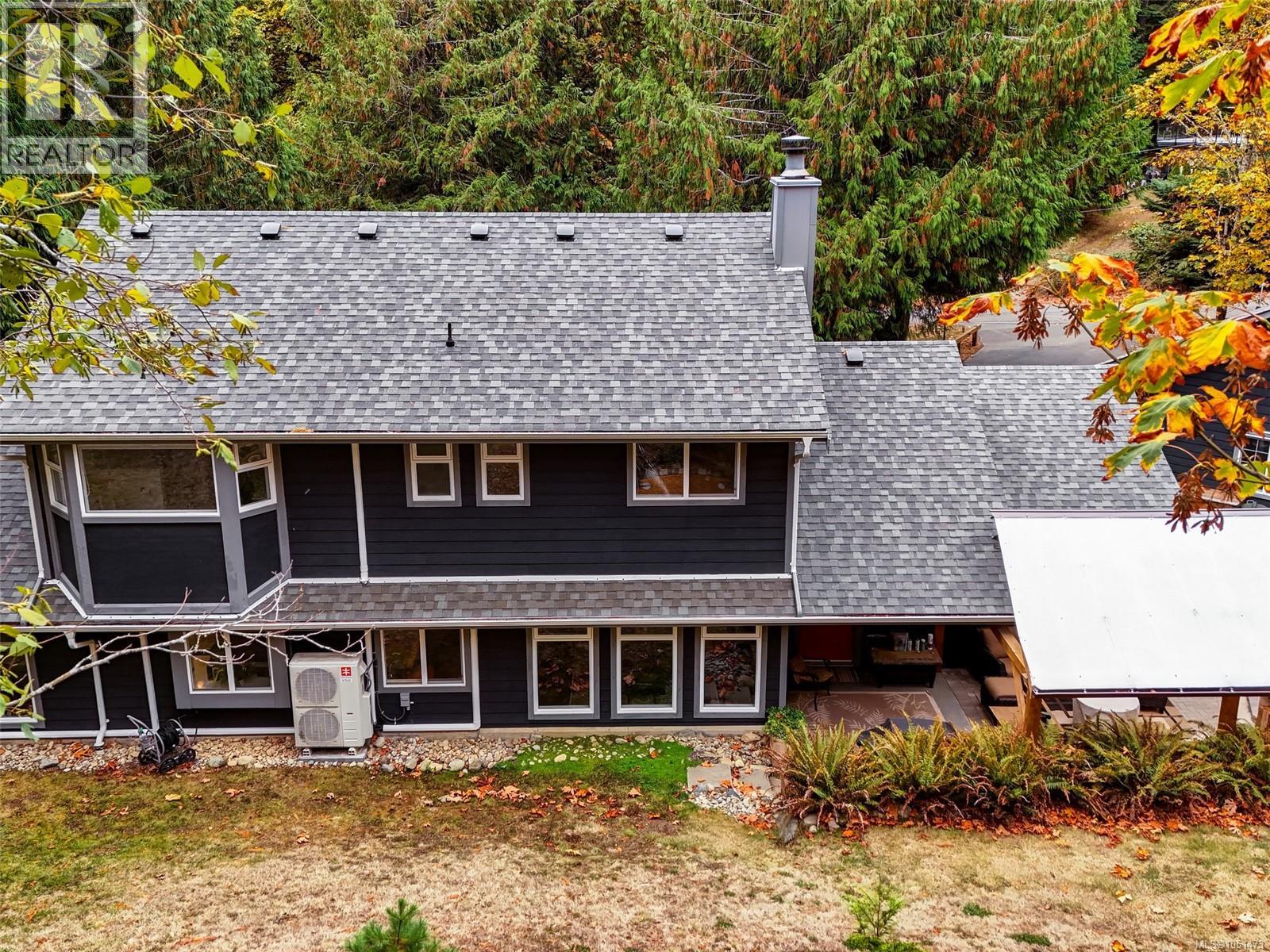 905 Worrall Dr