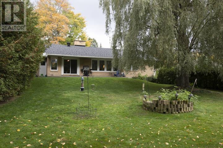 1397 Queen St E, Sault Ste. Marie, Ontario  P6A 2G1 - Photo 12 - SM262738