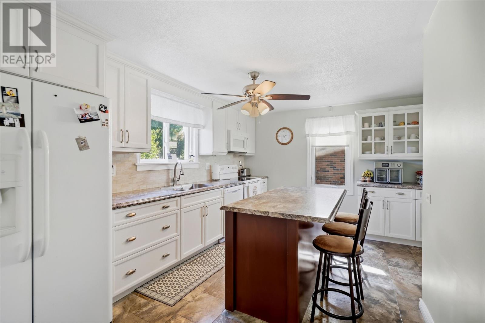 435 Chambers Ave, Sault Ste. Marie, Ontario  P6A 4W4 - Photo 8 - SM262704